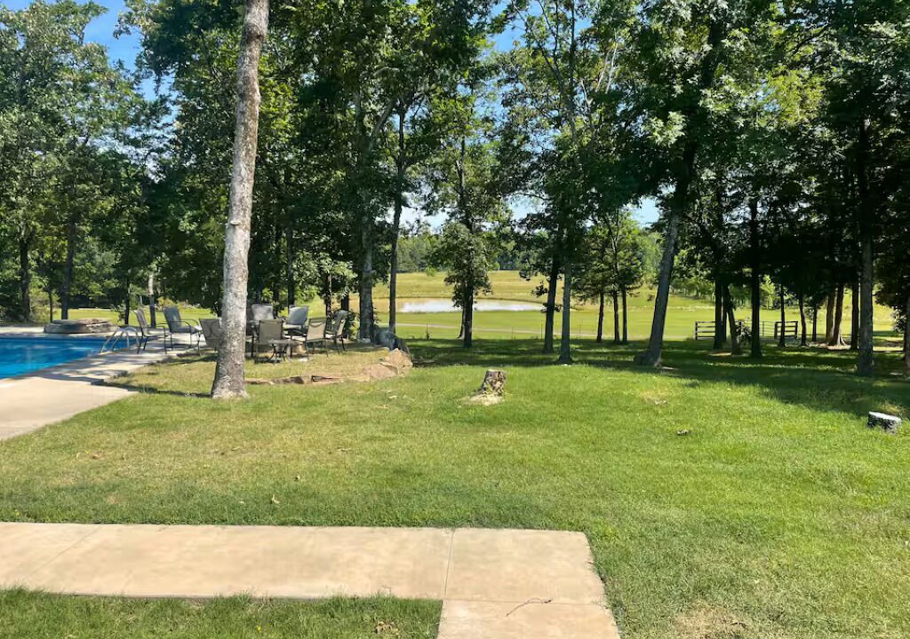 Photo of Outdoor in Greenbrier