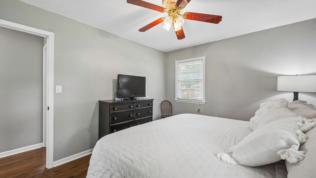 Photo of Bedroom in Independence