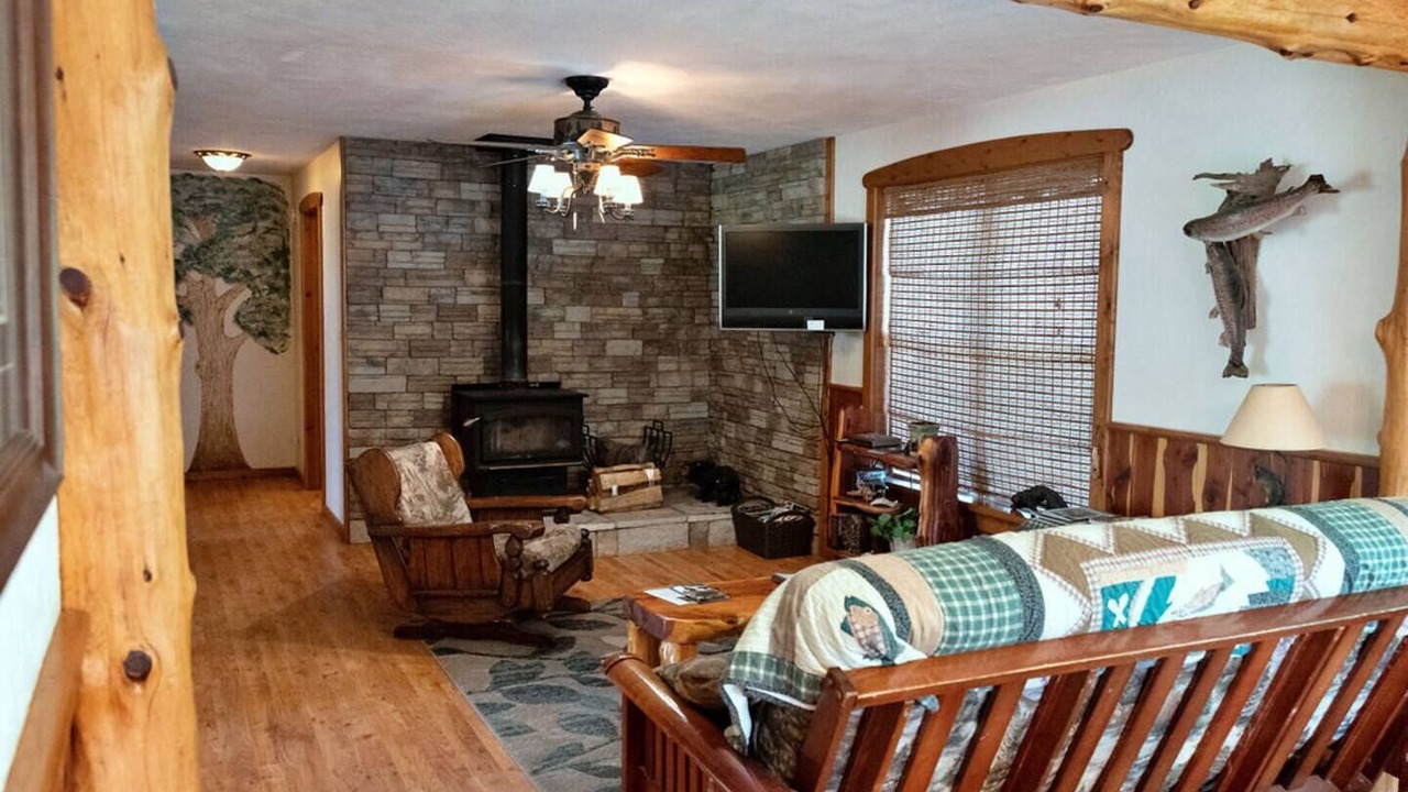 Photo of Livingroom in Calico Rock