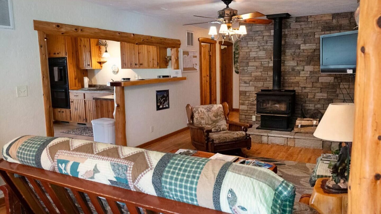 Photo of Livingroom in Calico Rock