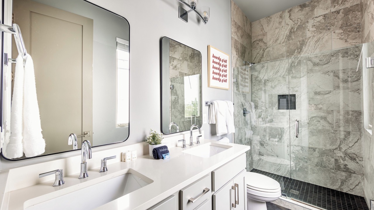 Photo of Bathroom in Haynes Area