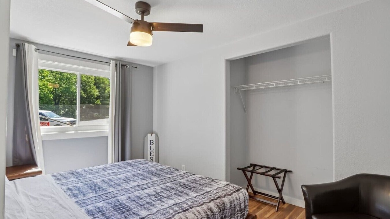 Photo of Bedroom in Lyndon Station