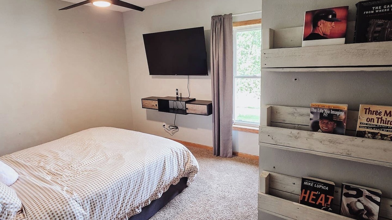 Photo of Bedroom in Dyersville