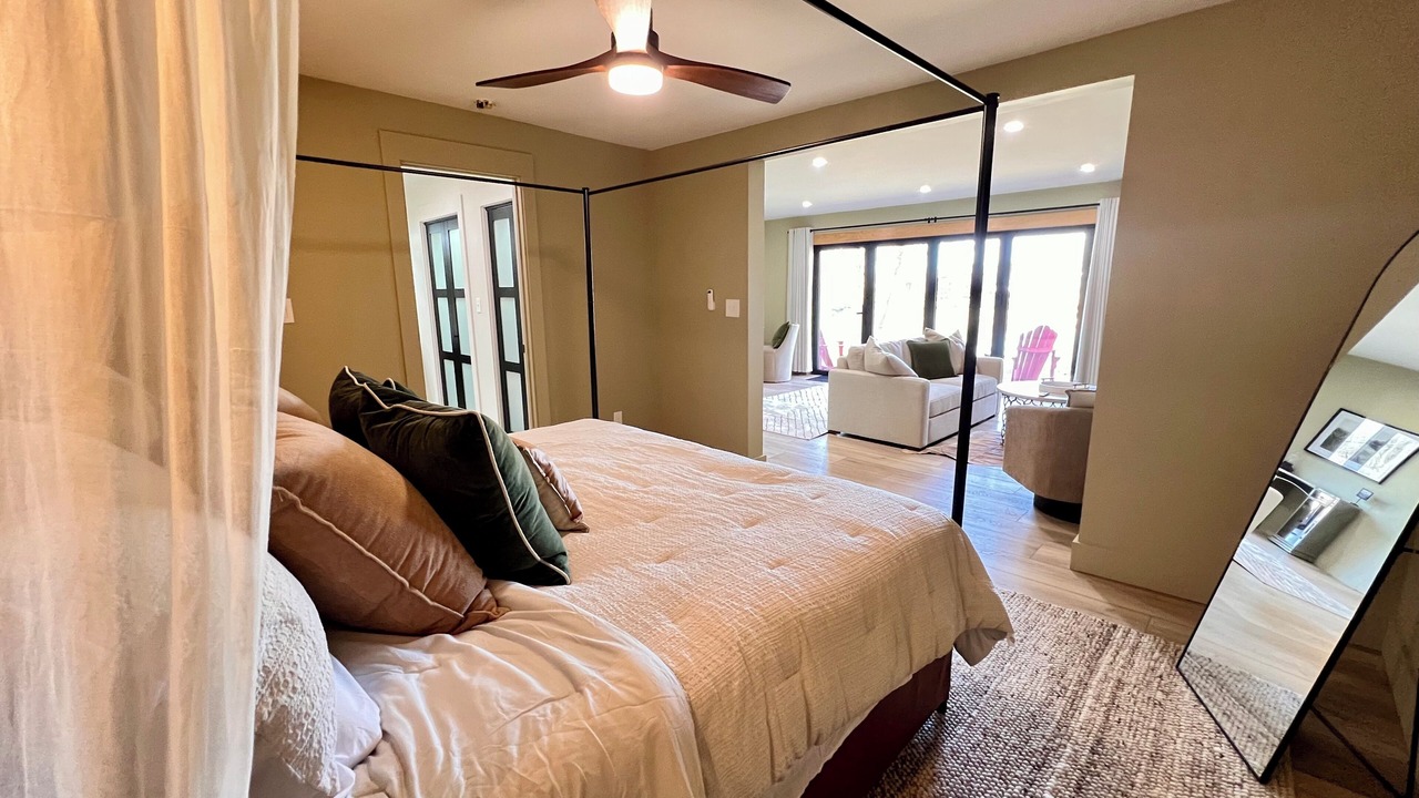 Photo of Bedroom in Louisville