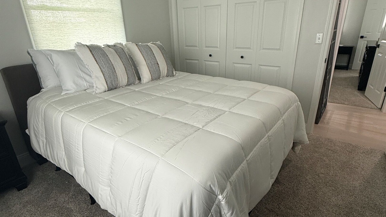 Photo of Bedroom in Evansville