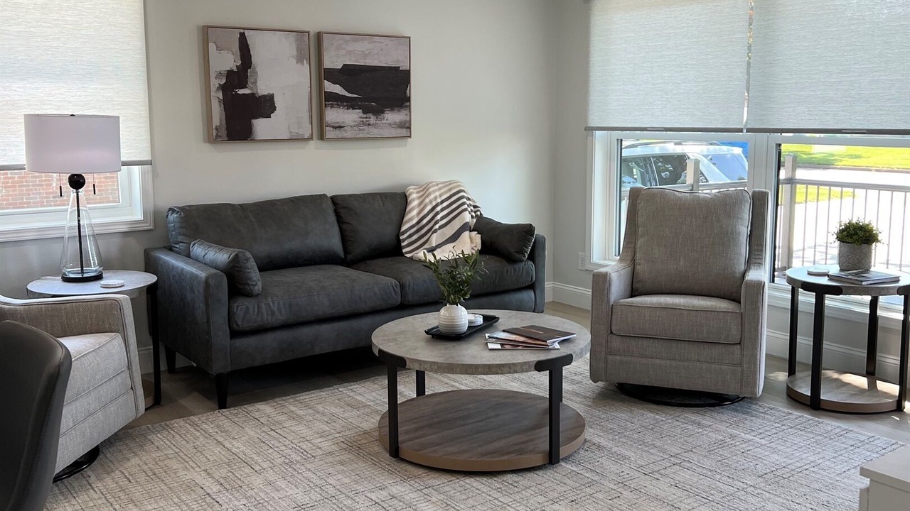 Photo of Livingroom in Evansville
