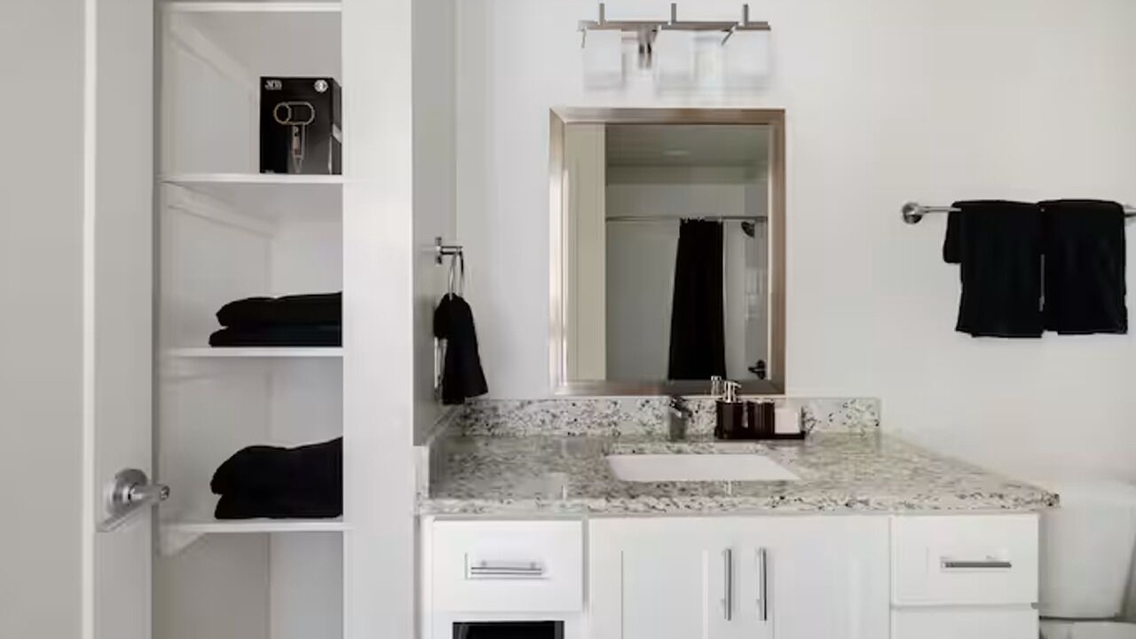 Photo of Bathroom in Sobro