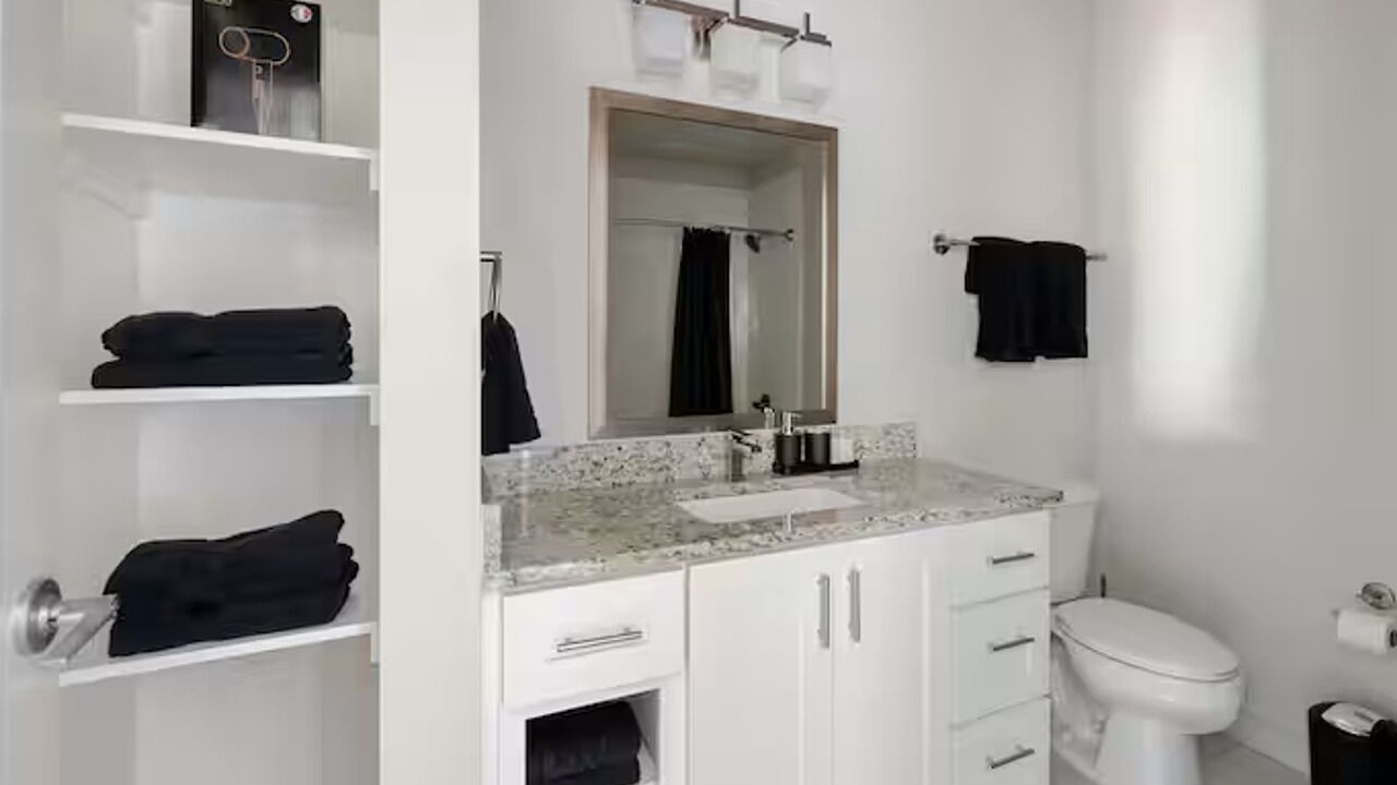Photo of Bathroom in Sobro