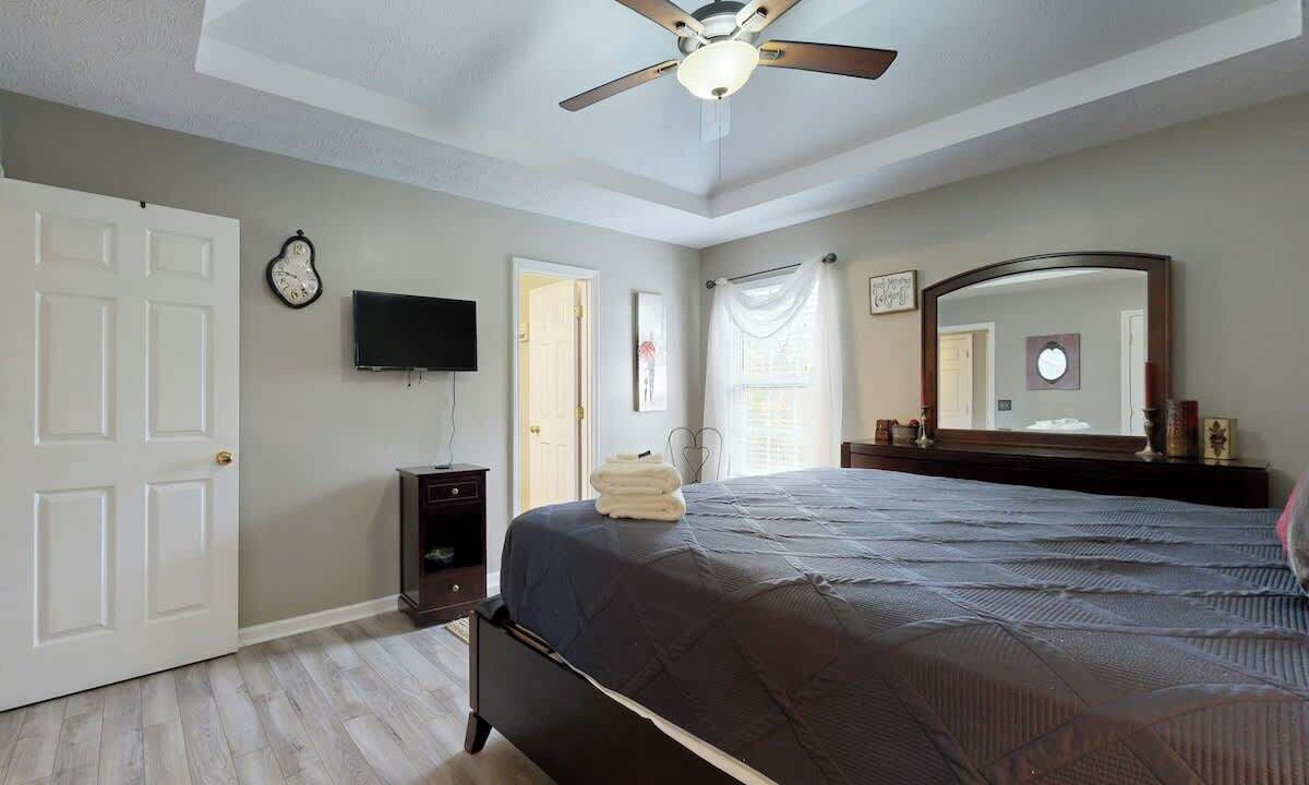 Photo of Bedroom in Mount Juliet