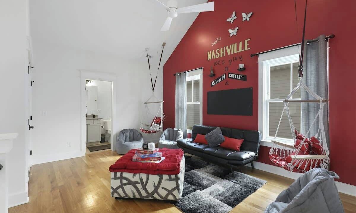 Photo of Livingroom in Salemtown