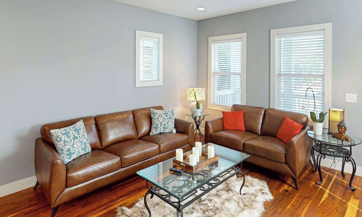 Photo of Livingroom in The Nations