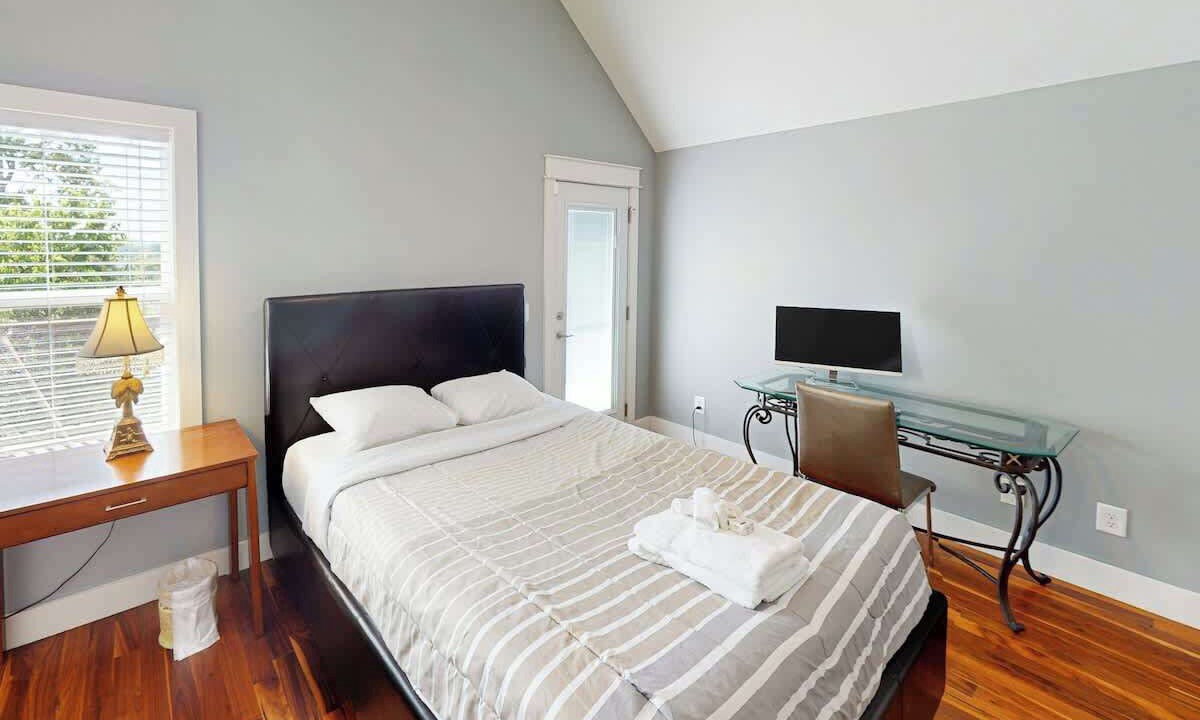 Photo of Bedroom in The Nations
