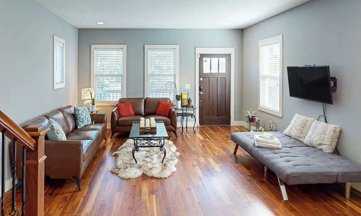 Photo of Livingroom in The Nations