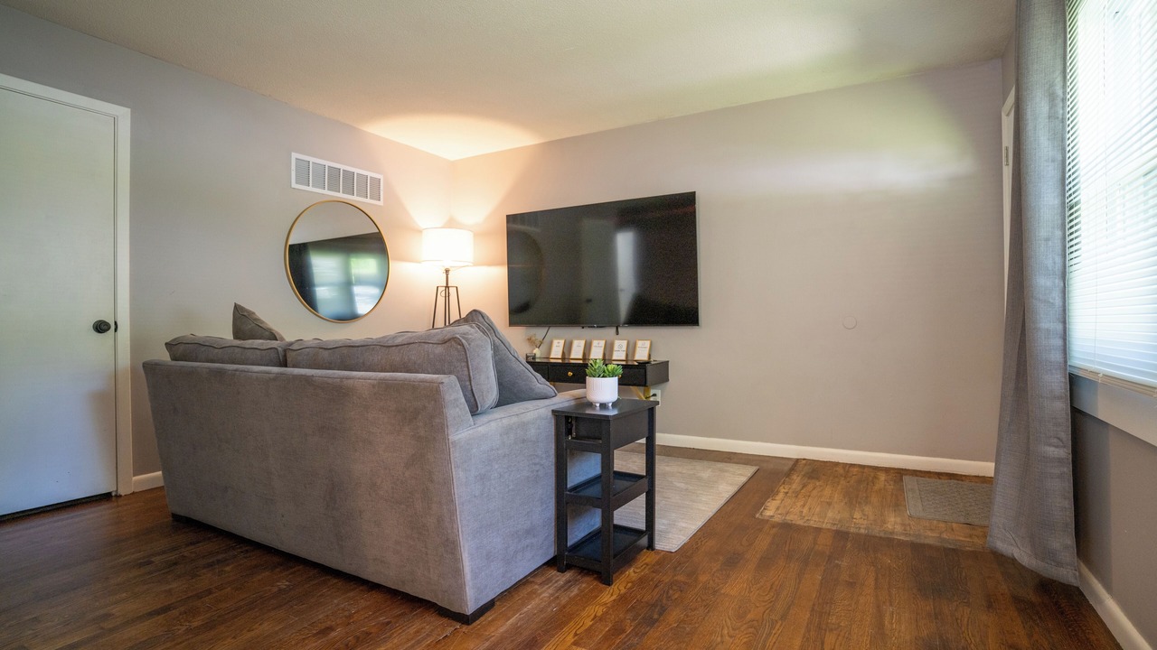 Photo of Livingroom in Independence