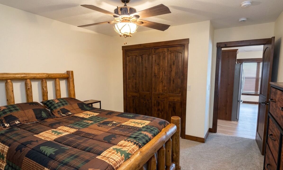 Photo of Bedroom in Michael