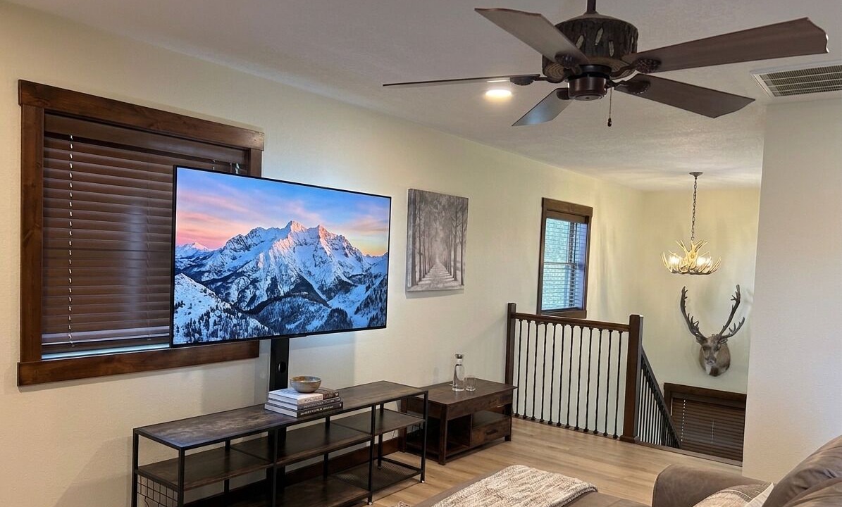 Photo of Livingroom in Michael