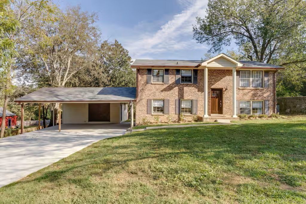 Photo of Outdoor in Hendersonville