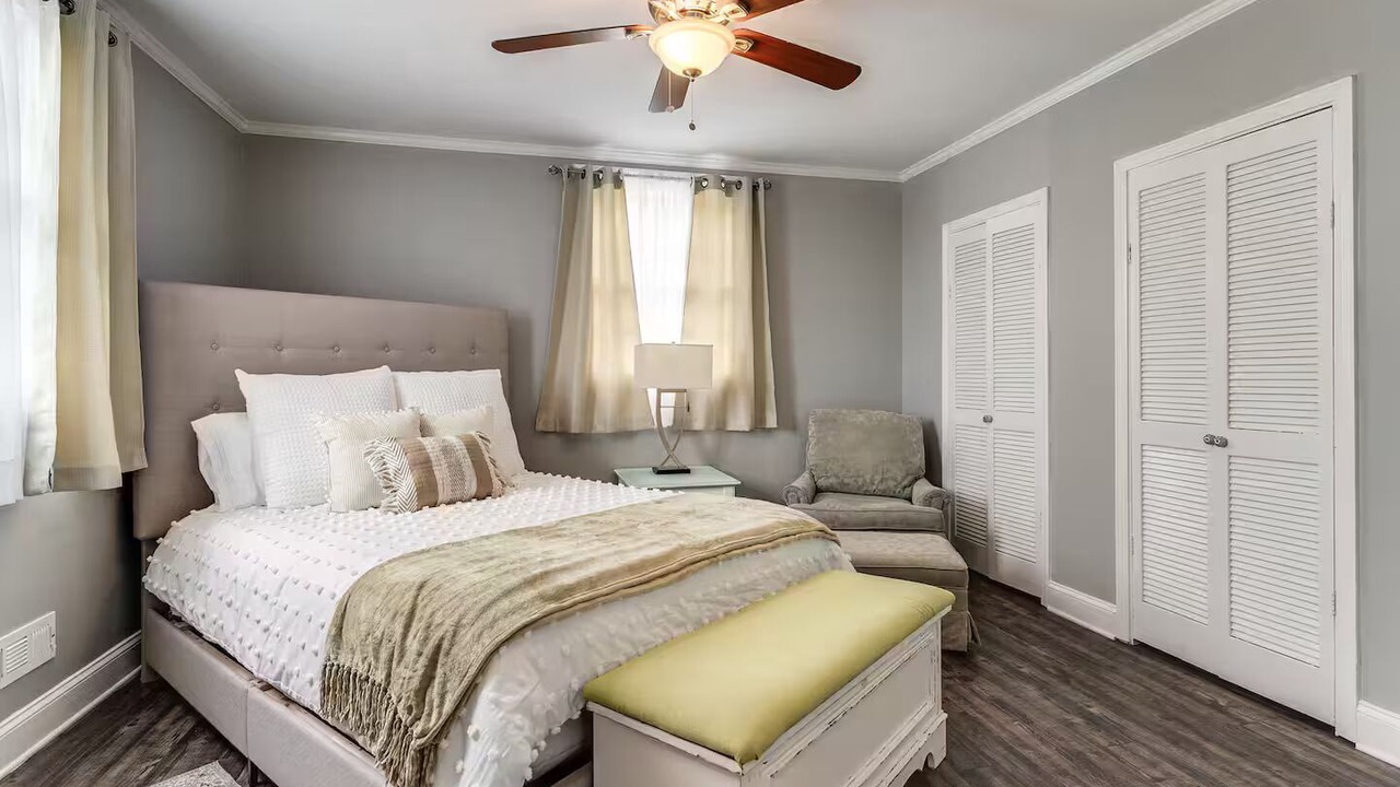 Photo of Bedroom in Hendersonville