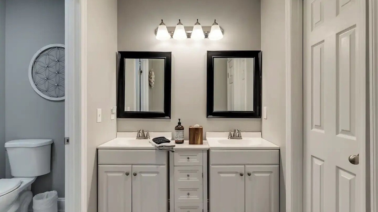 Photo of Bathroom in Hendersonville