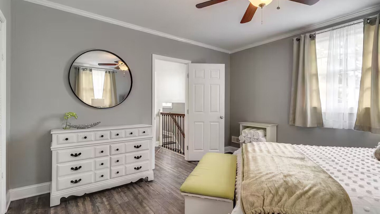 Photo of Bedroom in Hendersonville
