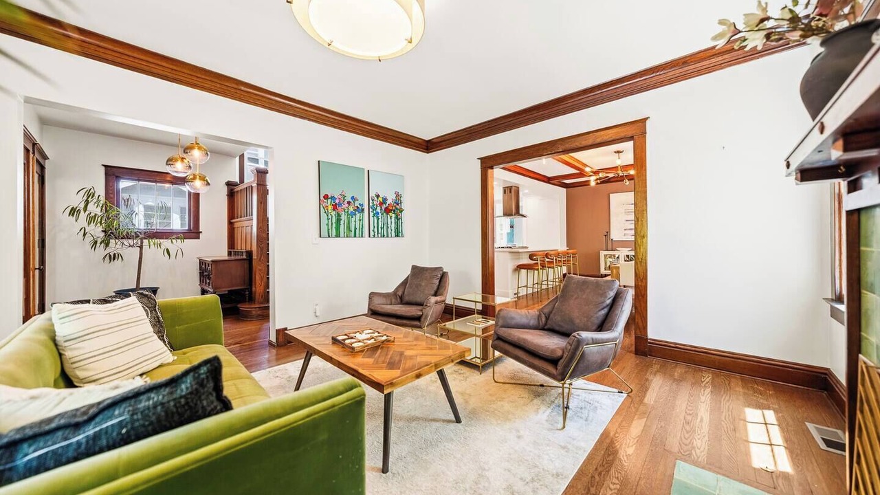 Photo of Livingroom in South Hyde Park
