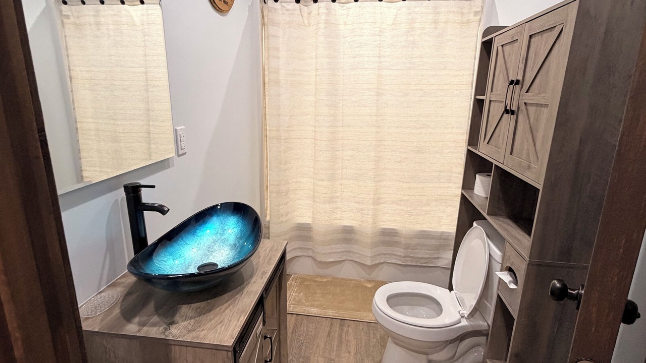 Photo of Bathroom in Iuka