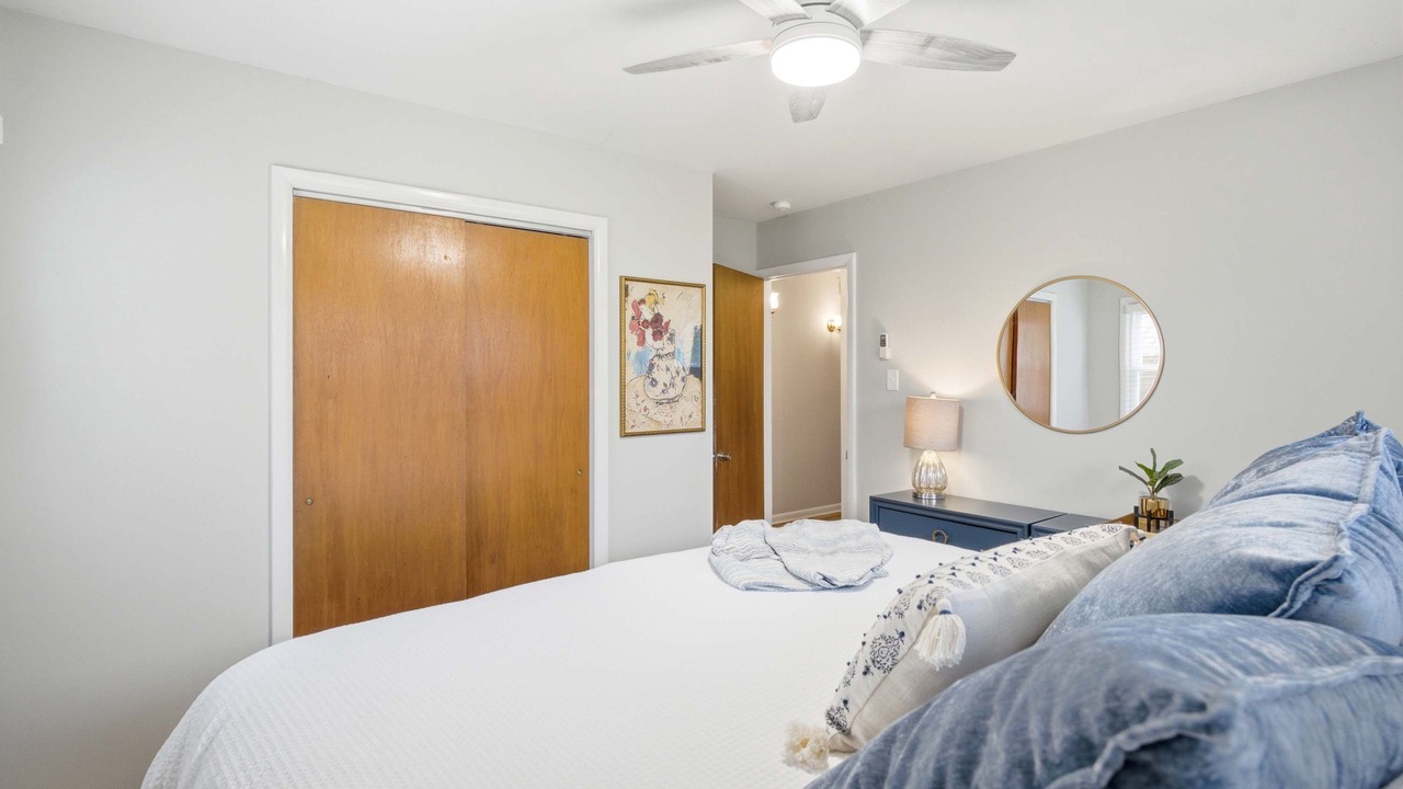 Photo of Bedroom in Columbia
