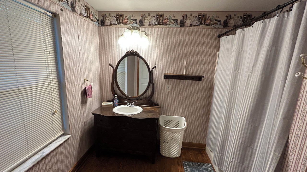 Photo of Bathroom in Spring City