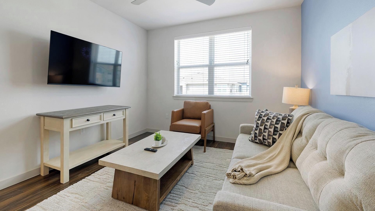 Photo of Livingroom in Fate