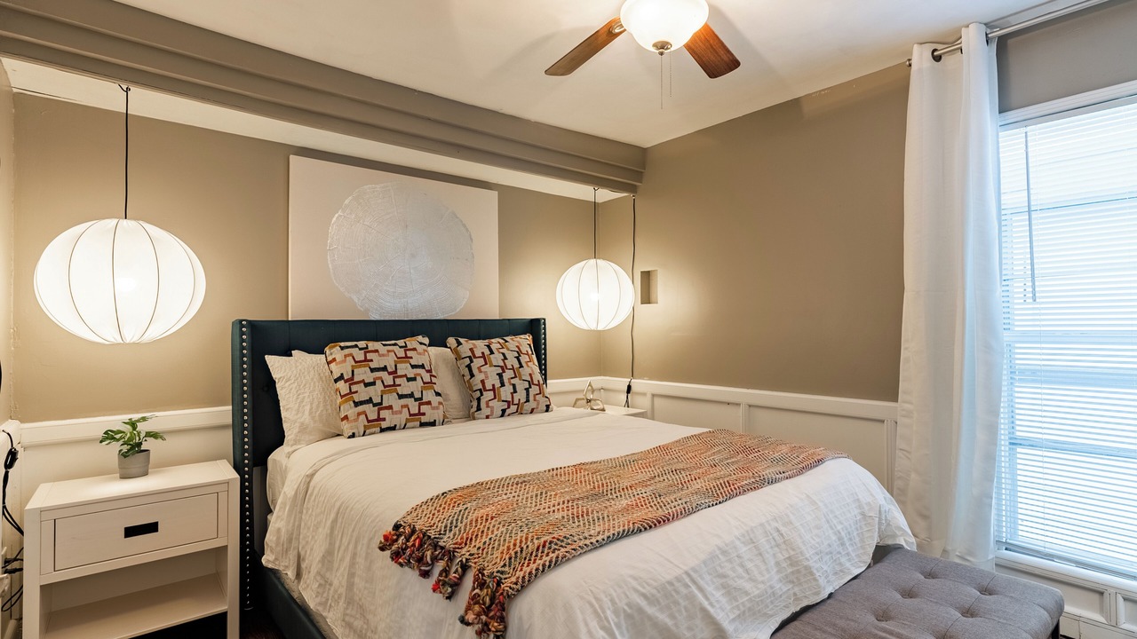 Photo of Bedroom in Rosedale
