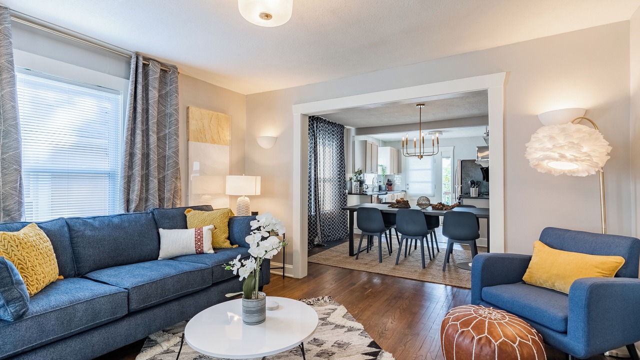 Photo of Livingroom in Rosedale