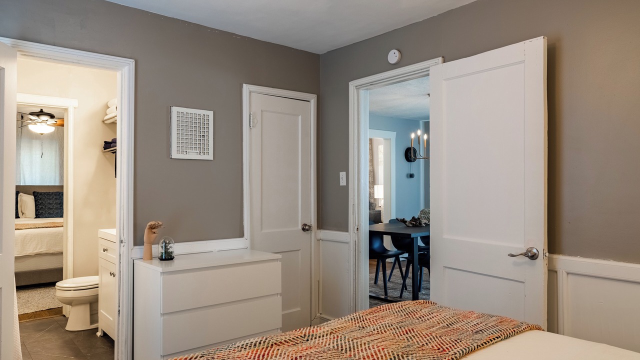 Photo of Bedroom in Rosedale