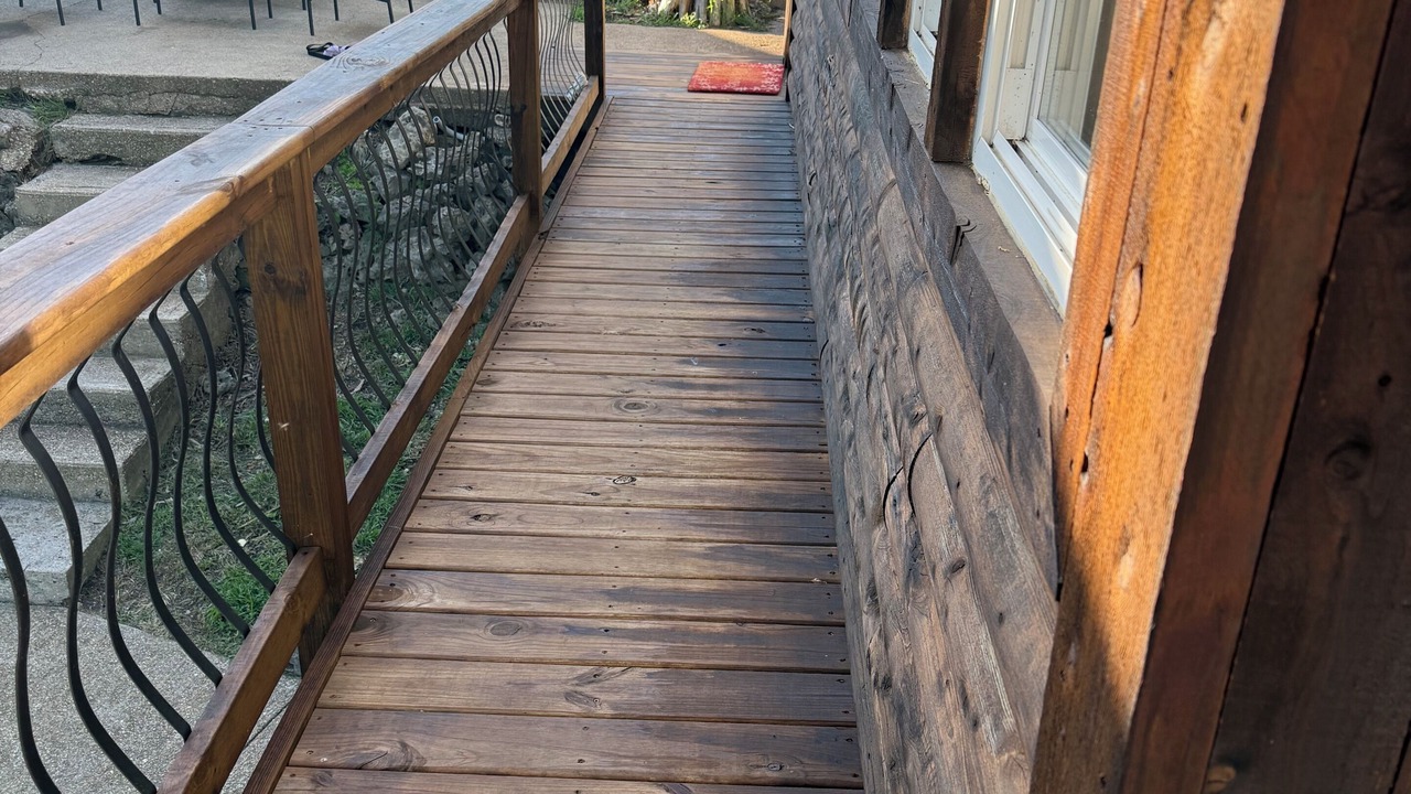 Photo of Patio Balcony in Roach