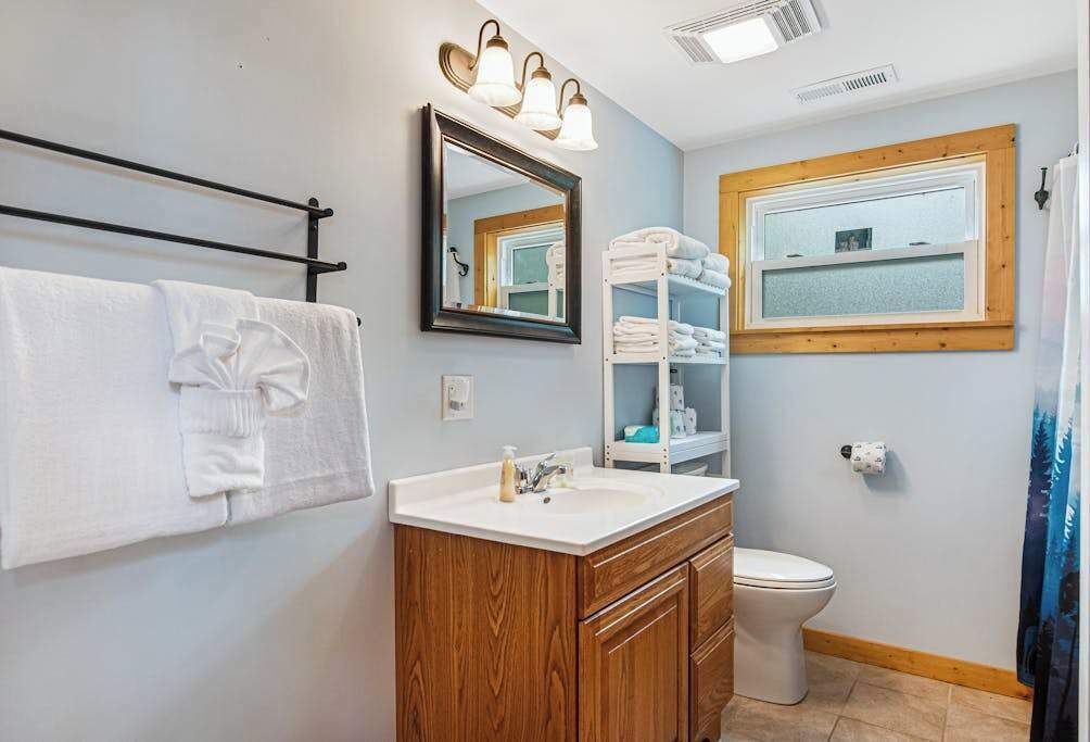 Photo of Bathroom in Mather