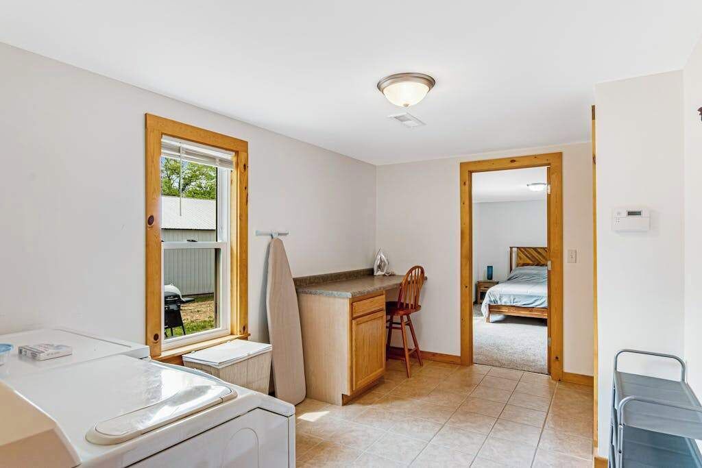 Photo of Bedroom in Mather