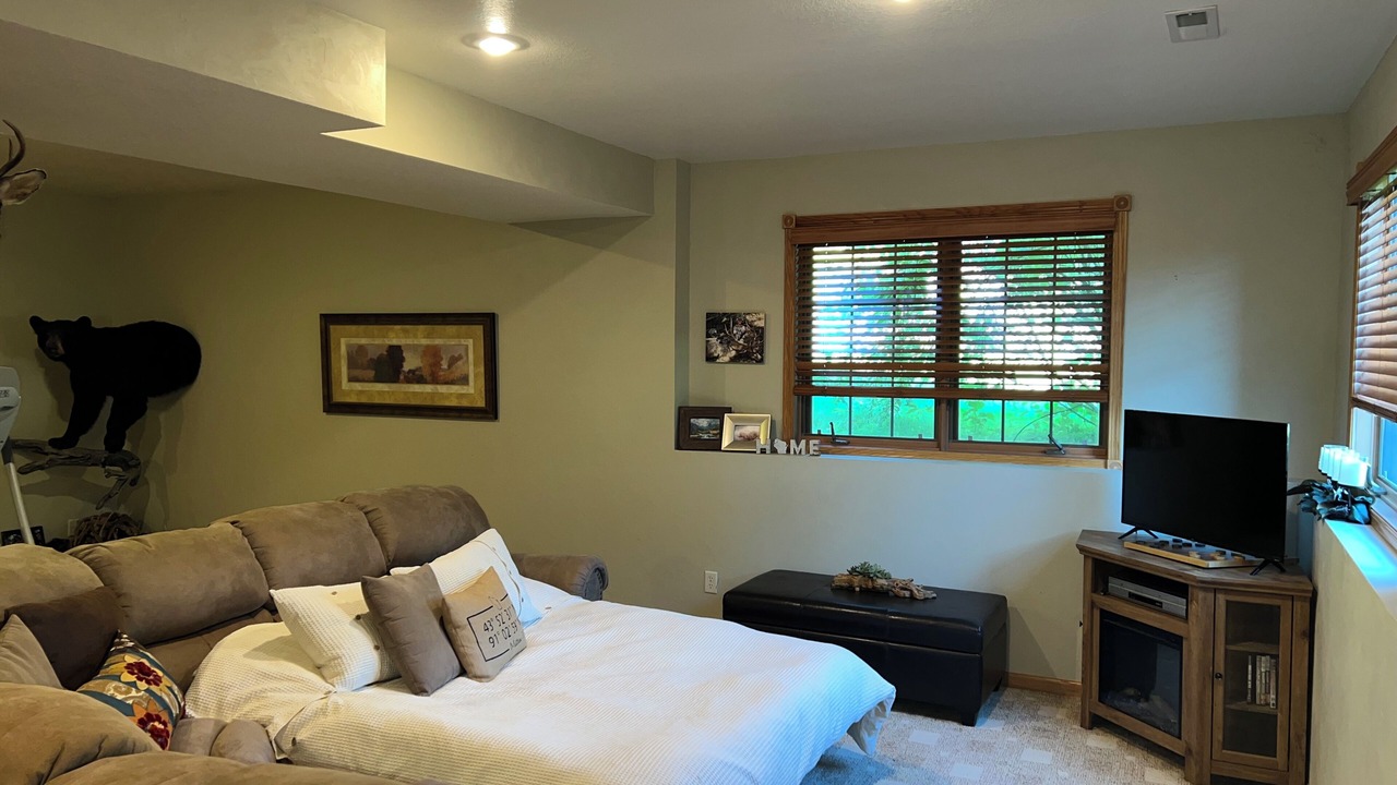 Photo of Bedroom in West Salem