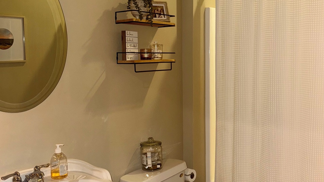 Photo of Bathroom in West Salem