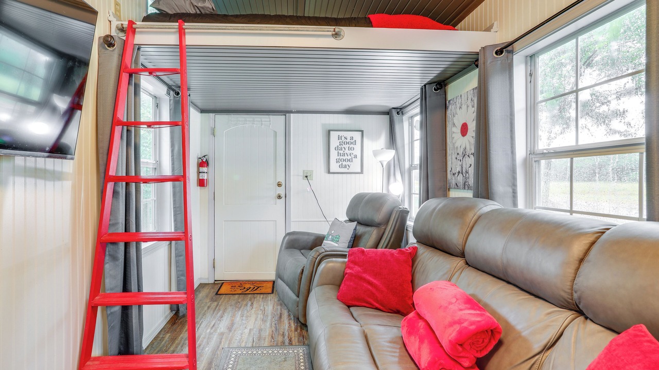 Photo of Livingroom in Mountain View
