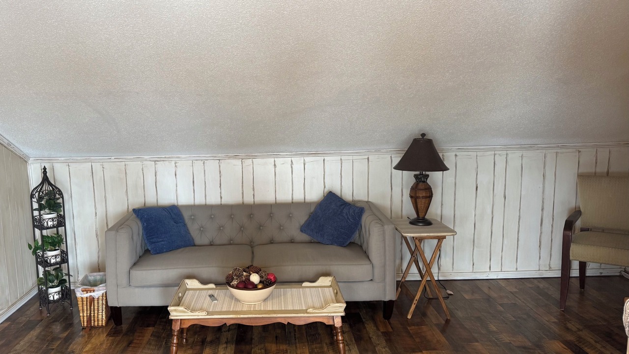 Photo of Livingroom in Higginsville