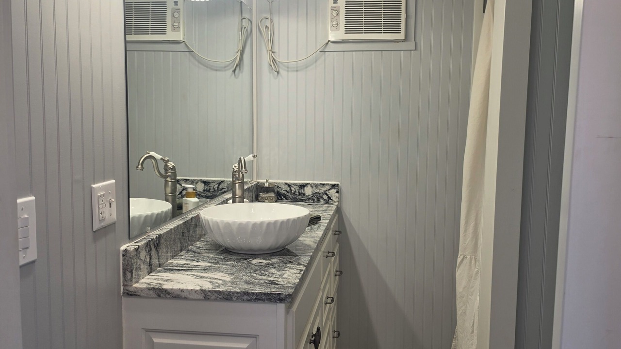 Photo of Bathroom in Harriet