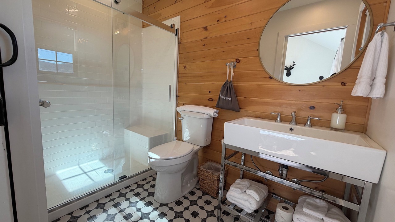 Photo of Bathroom in Lake George
