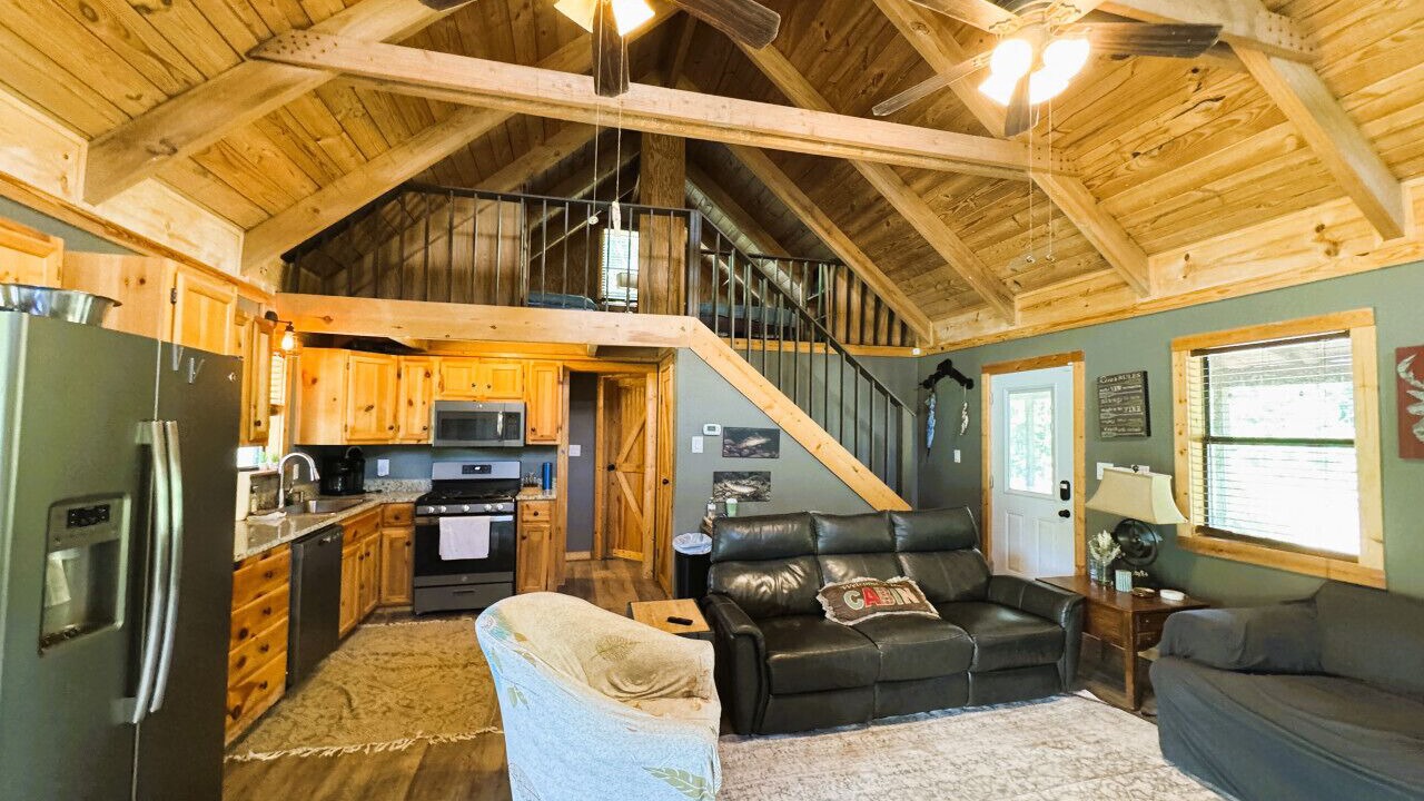 Photo of Livingroom in Guion