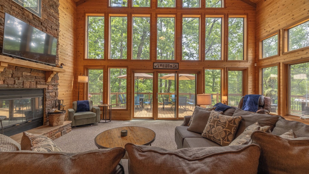 Photo of Livingroom in Innsbrook