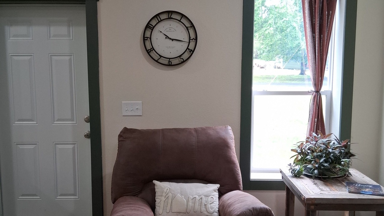 Photo of Livingroom in Farmington