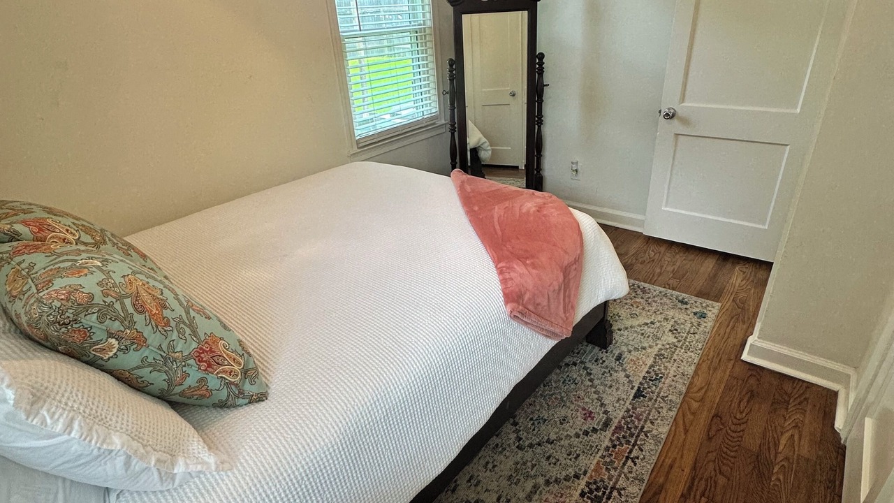 Photo of Bedroom in East Memphis