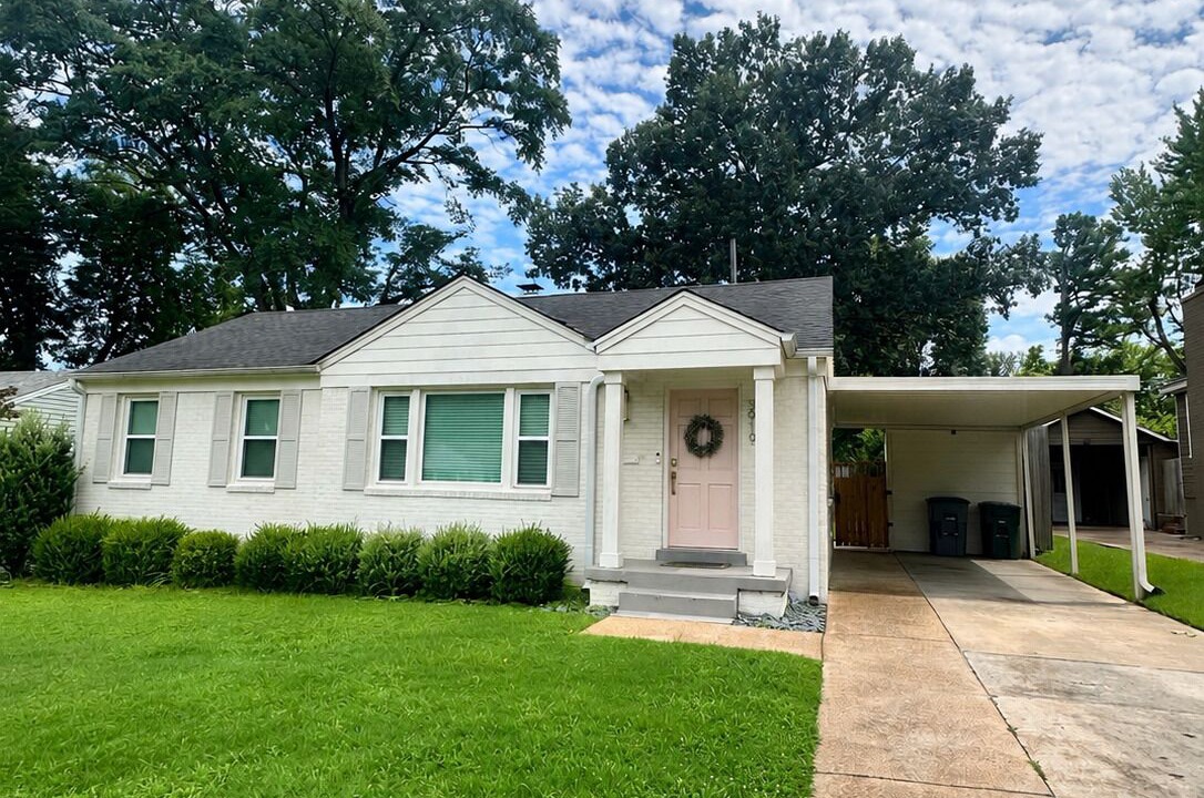 Photo of Outdoor in East Memphis