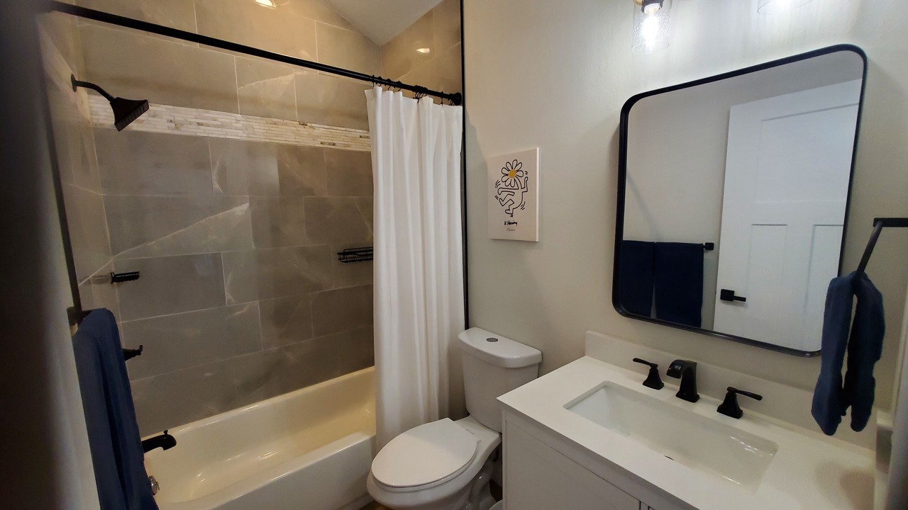 Photo of Bathroom in Pittsburg