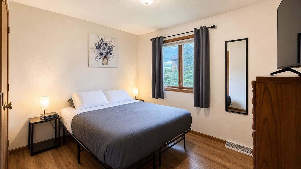 Photo of Bedroom in Neenah