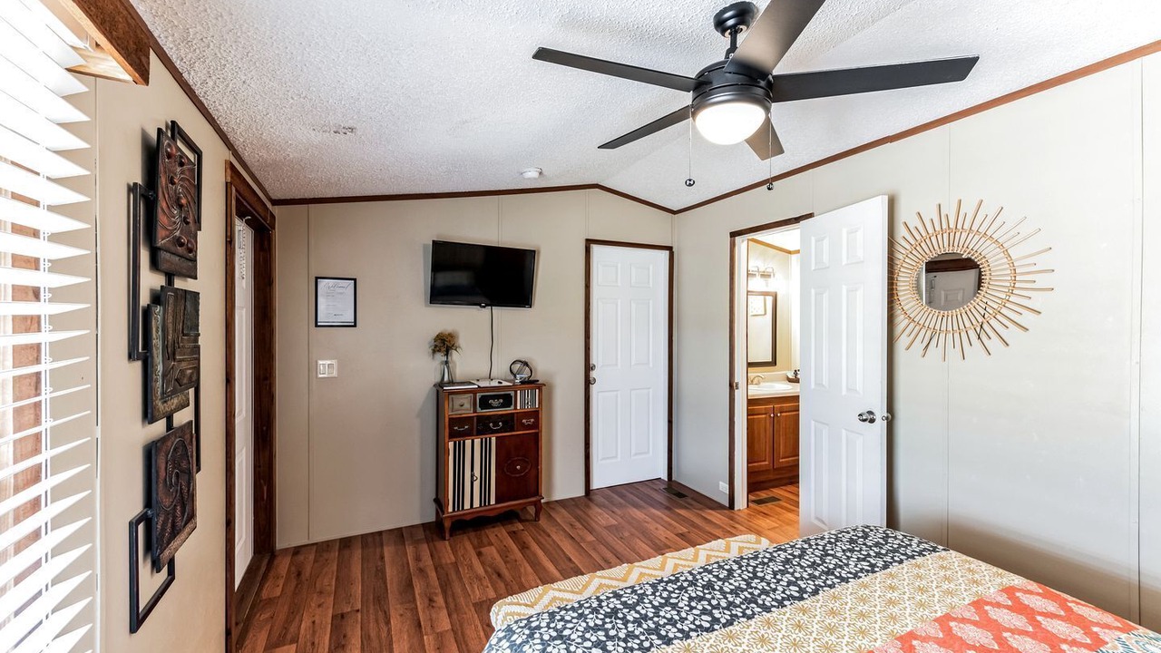 Photo of Bedroom in Kingston