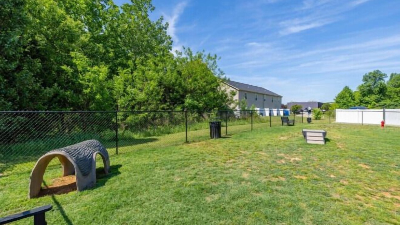 Photo of Outdoor in Clarksville